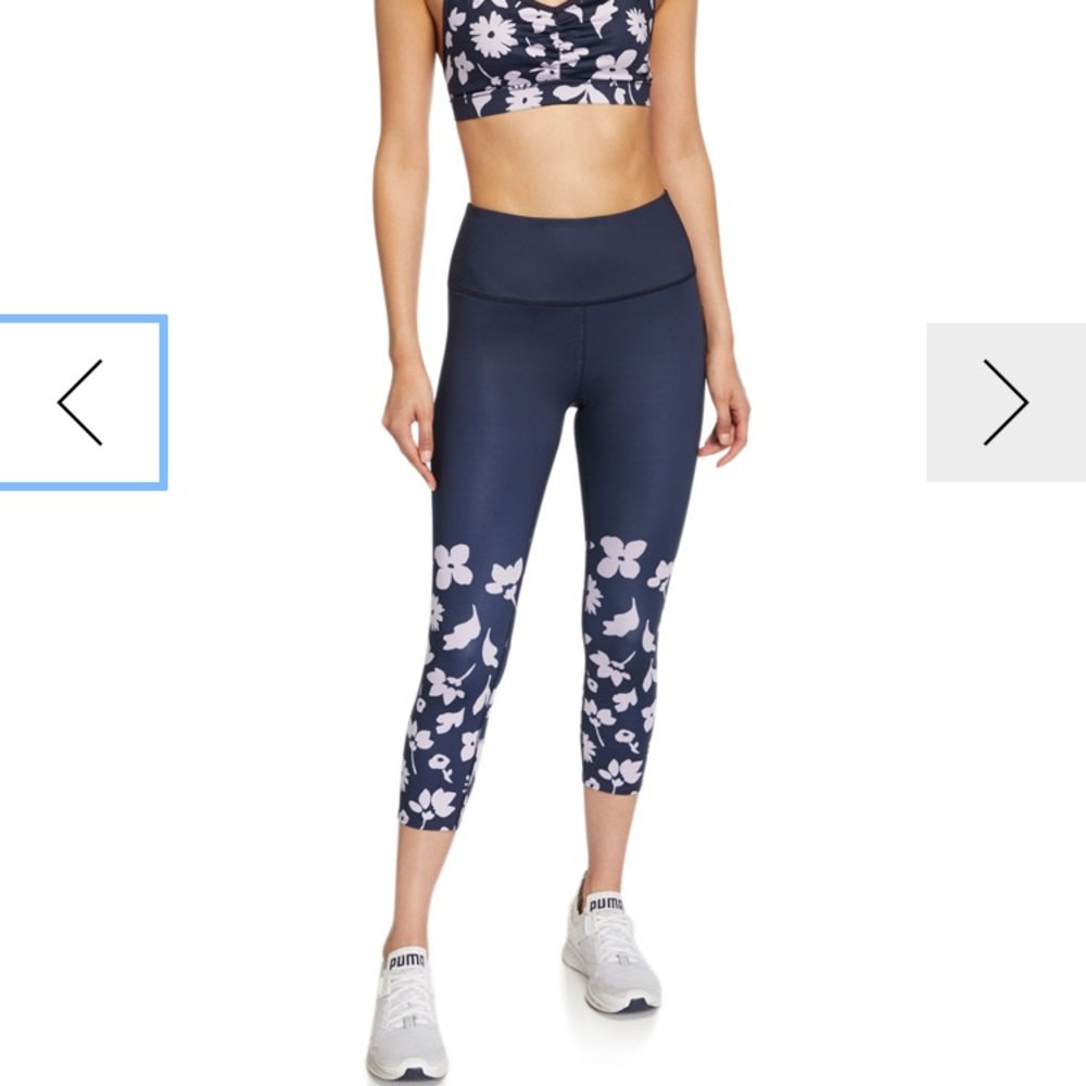 Kate Spade splash boarder athletic leggings